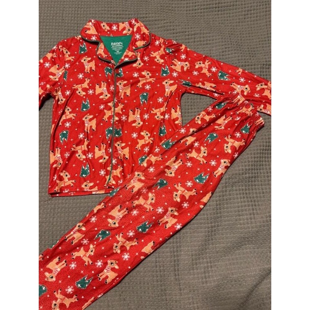 Rudolph Pajamas Size Medium 8 Unisex